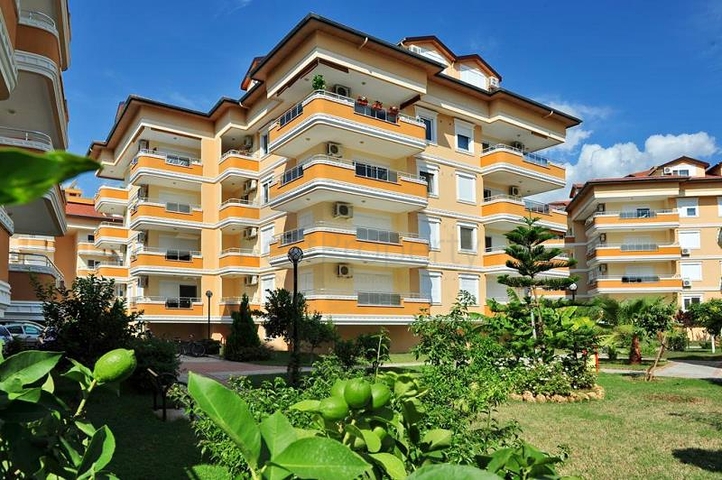 شقق ضمن مجمع فاخر في أوبا / ألانيا 