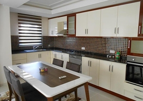 شقق ضمن مجمع فاخر في أوبا / ألانيا 