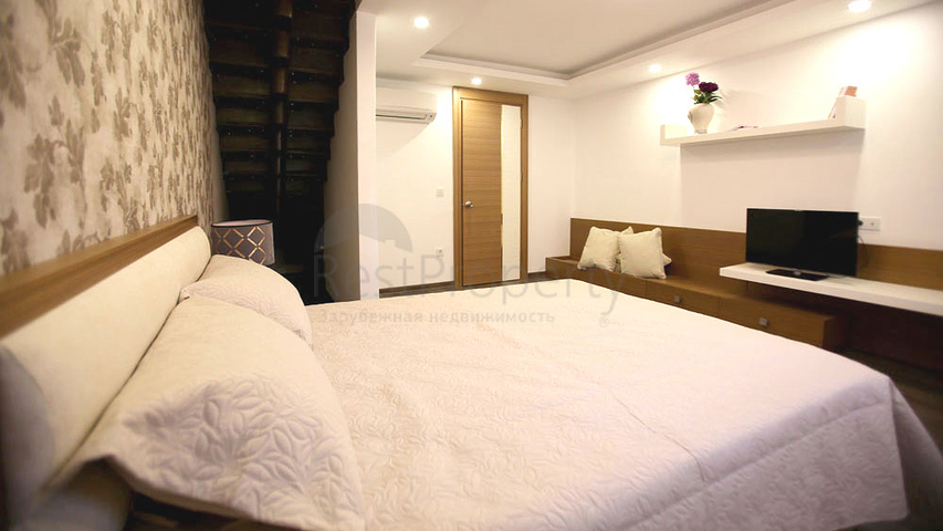 مجمع سكني جديد في وادٍ خلاب وسط غابة صنوبرية بإطلالات جبلية