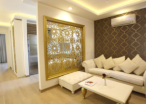 مجمع سكني جديد في وادٍ خلاب وسط غابة صنوبرية بإطلالات جبلية