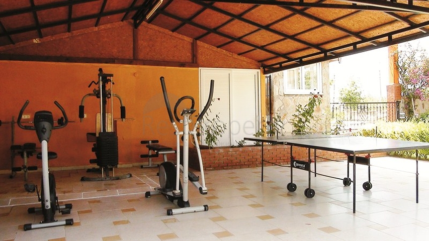 مجمع راق باطلالات بحرية في ديمرتاش / الانيا 