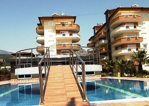 مجمع راق باطلالات بحرية في ديمرتاش / الانيا 