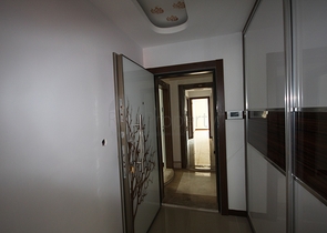 مشروع راقٍ في كونيالتي بجانب قناة بوكاي وبستان البرتقال في أنطاليا