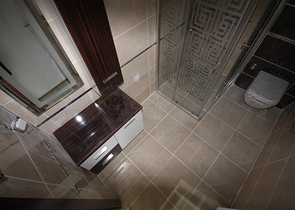 مشروع راقٍ في كونيالتي بجانب قناة بوكاي وبستان البرتقال في أنطاليا