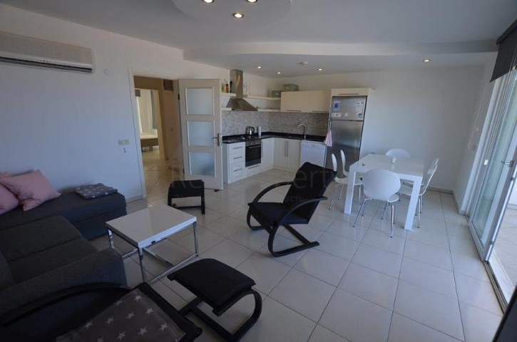 مجمع فاخر واطلالة بحرية ساحرة -بنتهاوس غرفتين وصالة في كوناكليه / الانيا 