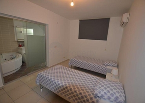 مجمع فاخر واطلالة بحرية ساحرة -بنتهاوس غرفتين وصالة في كوناكليه / الانيا 