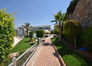 مجمع فاخر واطلالة بحرية ساحرة -بنتهاوس غرفتين وصالة في كوناكليه / الانيا 