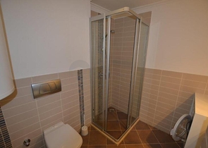 مجمع فاخر واطلالة بحرية ساحرة -بنتهاوس غرفتين وصالة في كوناكليه / الانيا 