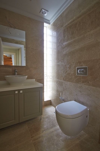 فيلا 4+1 مطلة على البحر في كالكان