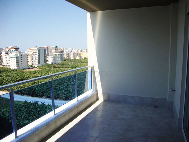 مشروع فاخر بالمراحل النهائية من البناء في منطقة محمودلار – ألانيا