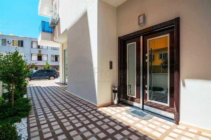 مجمع سكني مميز في مركز مدينة ألانيا التركية