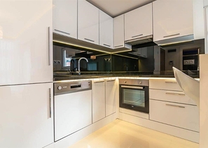 مجمع سكني مميز في مركز مدينة ألانيا التركية