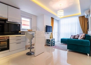 مجمع سكني مميز في مركز مدينة ألانيا التركية