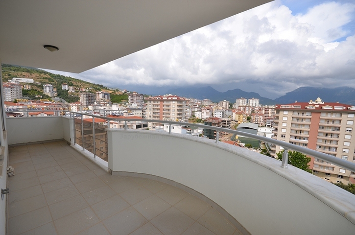 دوبلكس ثلاث غرف وصالة في منطقة جيكجلي / الانيا 