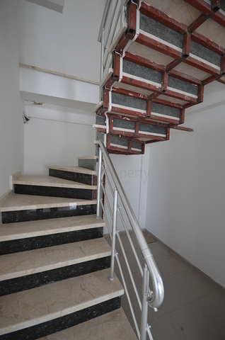 دوبلكس ثلاث غرف وصالة في منطقة جيكجلي / الانيا 