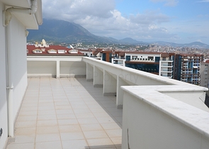 دوبلكس ثلاث غرف وصالة في منطقة جيكجلي / الانيا 