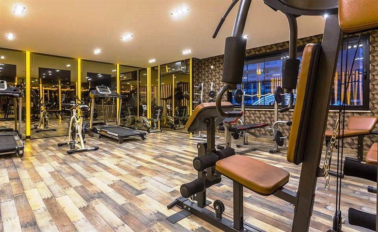 مشروع إستثماري حديث الإنشاء  في منطقة محمودلار – ألانيا