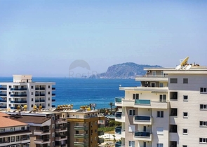 مشروع إستثماري حديث الإنشاء  في منطقة محمودلار – ألانيا