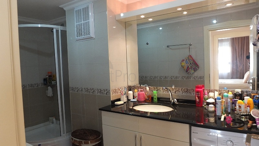 شقة مؤثثة بالكامل في مركز منطقة أوبا - ألانيا