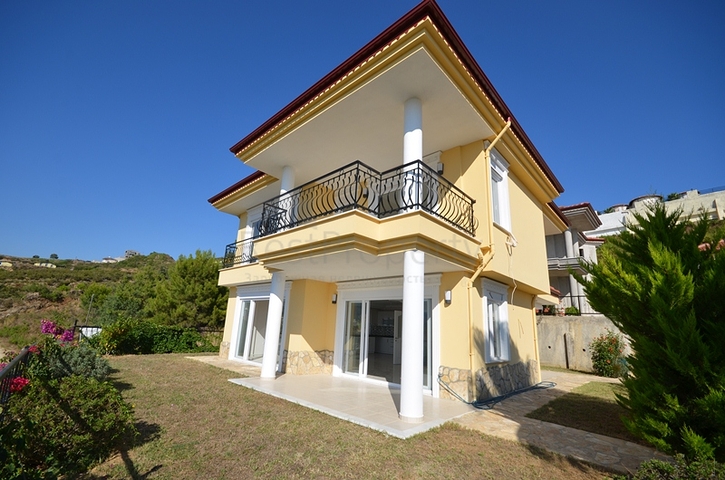 مجمع فيلات منفصة جميلة في منطقة كارجي جاك – ألانيا