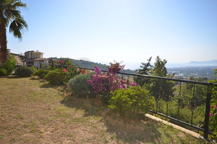 مجمع فيلات منفصة جميلة في منطقة كارجي جاك – ألانيا