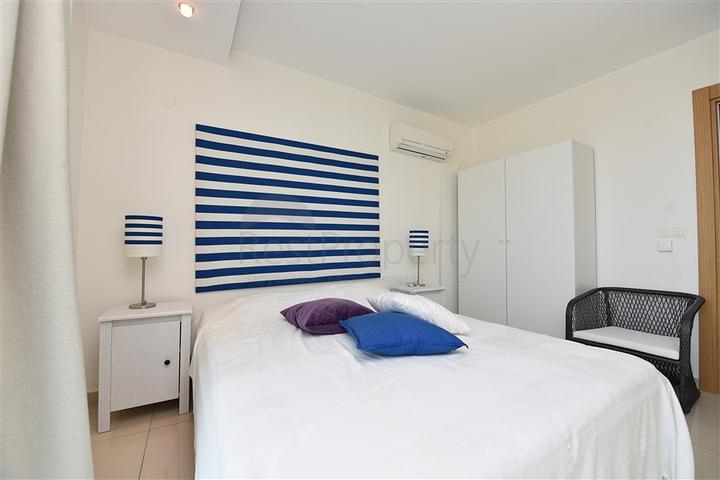 شقة مؤثثة ضمن مجمع فاخر في منطقة جيكجيلي من ألانيا