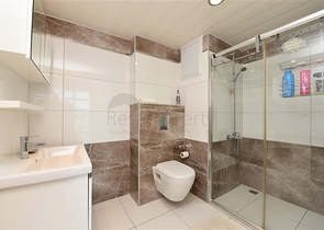 شقة مؤثثة ضمن مجمع فاخر في منطقة جيكجيلي من ألانيا