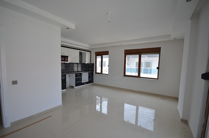 اطلالة بحر - دوبلكس عائلية واسعة - منطقة كاستل / الانيا 