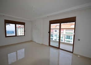 اطلالة بحر - دوبلكس عائلية واسعة - منطقة كاستل / الانيا 