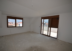 اطلالة بحر - دوبلكس عائلية واسعة - منطقة كاستل / الانيا 