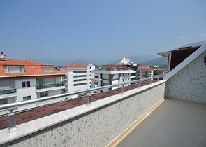 اطلالة بحر - دوبلكس عائلية واسعة - منطقة كاستل / الانيا 