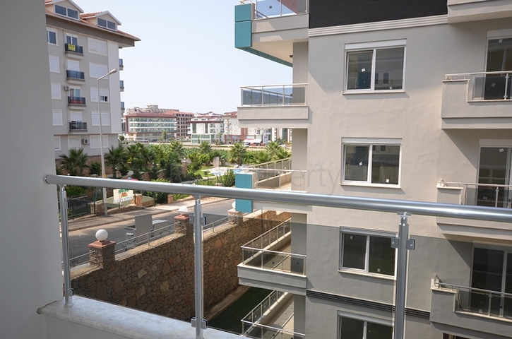 شقة 1+1 في مجمع مخطط فندقي في كيستل