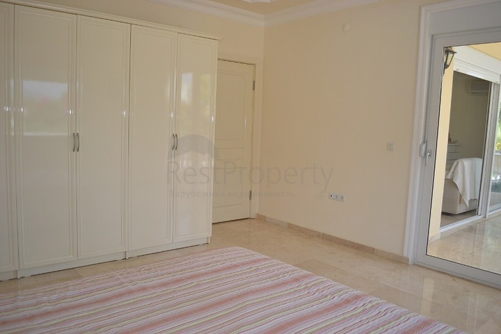 فيلا بغرفتي نوم في محمود لار