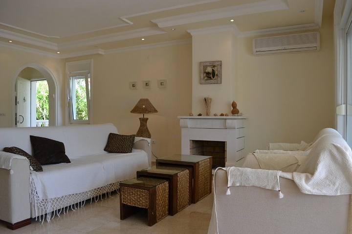 فيلا بغرفتي نوم في محمود لار