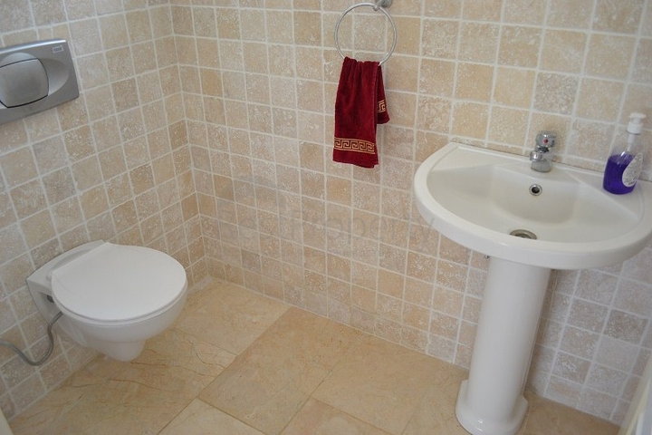 فيلا بغرفتي نوم في محمود لار