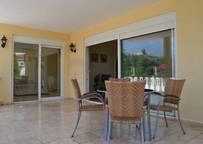 فيلا بغرفتي نوم في محمود لار