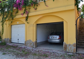 فيلا بغرفتي نوم في محمود لار