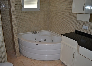 فيلا بغرفتي نوم في محمود لار