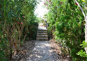 فيلا بغرفتي نوم في محمود لار