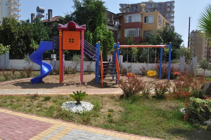 شقق عادية ودوبلكس في محمودلار