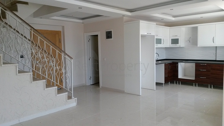 شقق عادية ودوبلكس في محمودلار