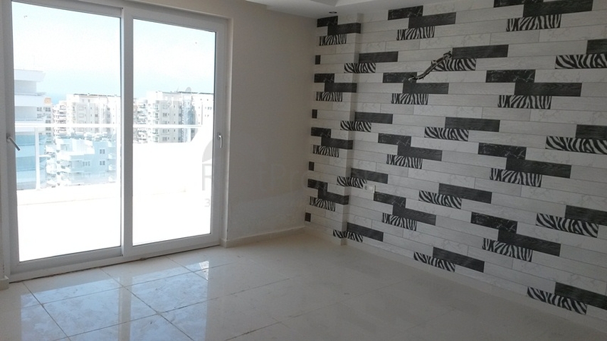 شقق عادية ودوبلكس في محمودلار