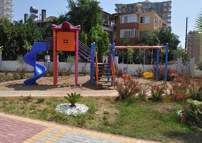 شقق عادية ودوبلكس في محمودلار