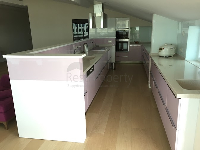 فيلا ضخمة في انطاليا 