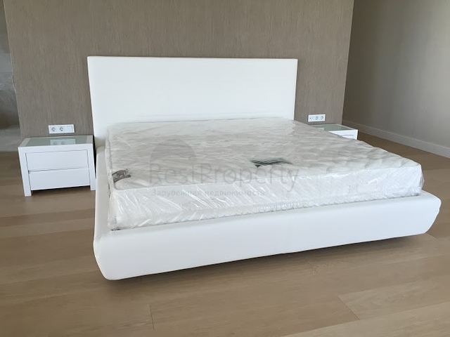 فيلا ضخمة في انطاليا 