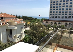 فيلا ضخمة في انطاليا 