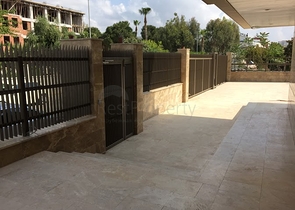 فيلا ضخمة في انطاليا 