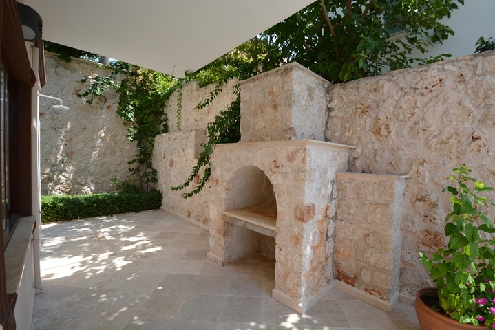          فيلا جميلة مطلة على البحر في منطقة كالامار, كالكان  