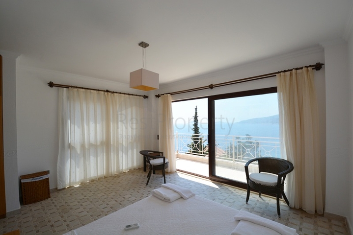          فيلا جميلة مطلة على البحر في منطقة كالامار, كالكان  