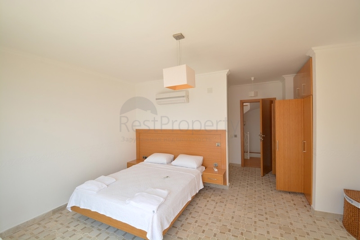          فيلا جميلة مطلة على البحر في منطقة كالامار, كالكان  